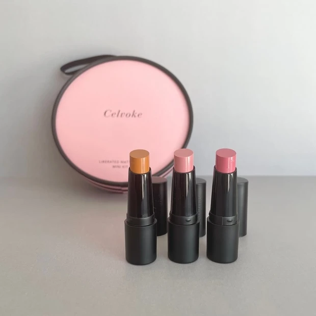 セルヴォーク リベレイティッド マット リップス ミニキット A
