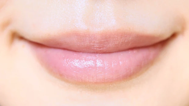 SUQQU モイスチャーグレイズリップスティック103