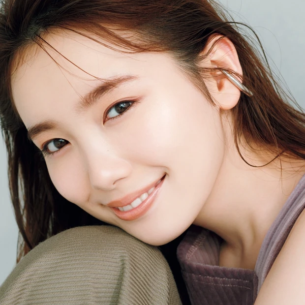 肌作りにラブコール多数！ AYAさん流・ツヤ＆血色ベースの作り方