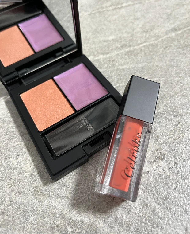 セルヴォーク　ポリフォニックブラッシュ　モイステン リップドロップ