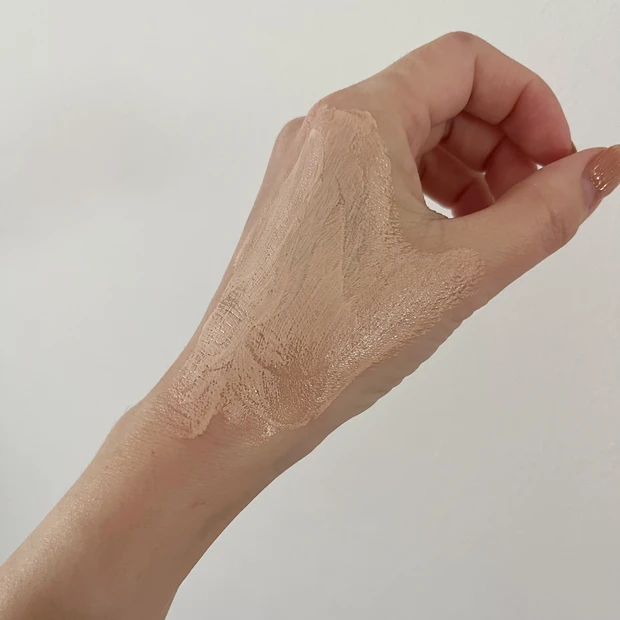 「RMK スキンティント」の使い方や使用感をご紹介！仕上がりの肌、ファンデ超え！？_2_3