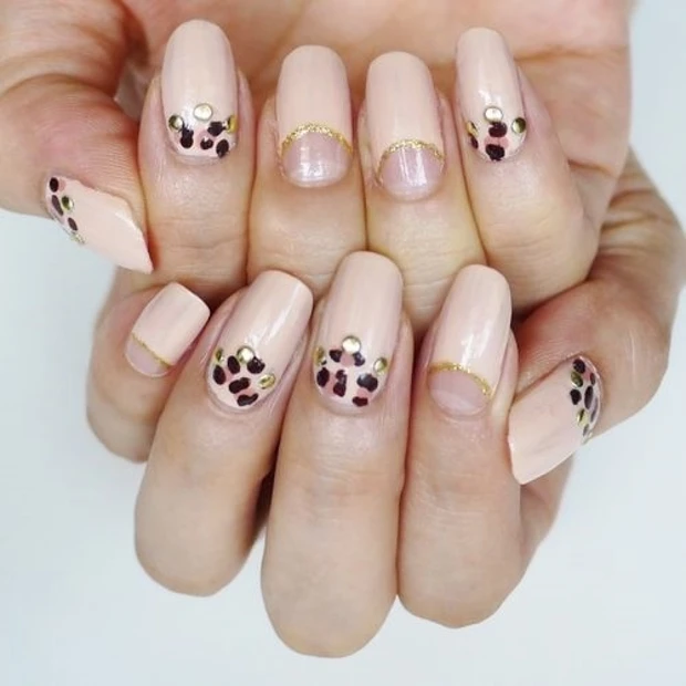 シックでかわいい☆大人レオパードネイル！【ギ☆のセルフネイル手本帖】