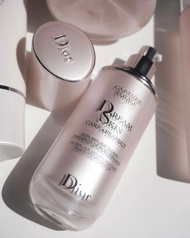 MAQUIAインフルエンサーのオッス推しコス！夏にピッタリのDiorの乳液を大紹介！_1_1