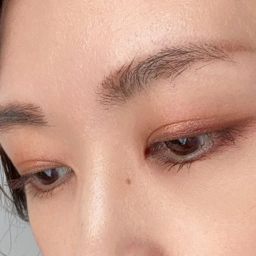 10/15発売「ゲラン ホリデーコレクション」星の煌めきを目元に!オンブル ジェの限定色 777 〈ゴールデンスター〉を紹介【クリスマスコフレ2022】_6_2