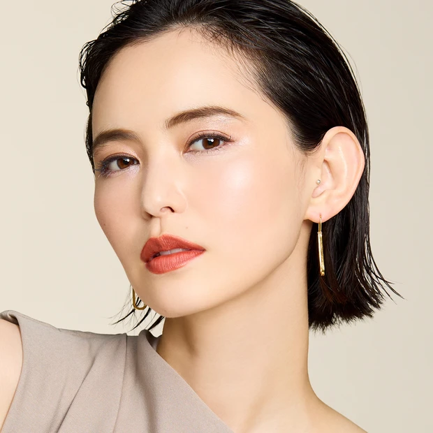 日常にラグジュアリーを纏う。肌印象を明るく輝かせる【クレ・ド・ポー ボー…