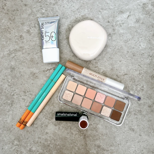 表紙メイク 使用コスメ