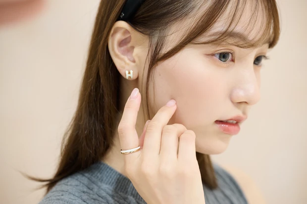 ハーリップトゥ　YUKA　アクセサリー　メイク　ヘアスタイル