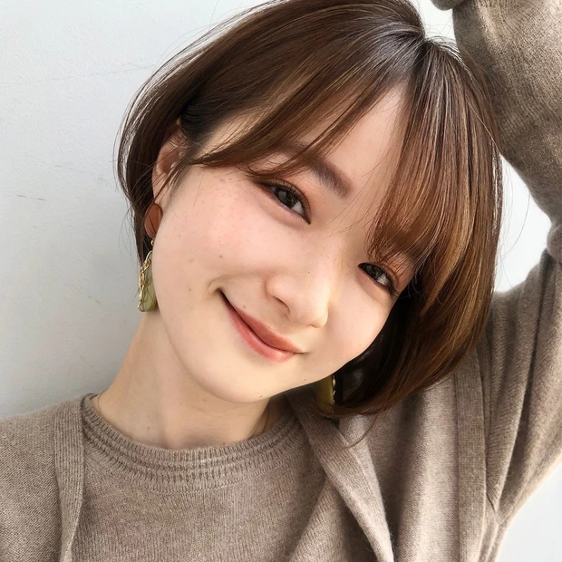 年最新 ショートの人気ヘアスタイル 髪型まとめ 好感度も 今っぽくて美人なショートヘアのおすすめは マキアオンライン Maquia Online