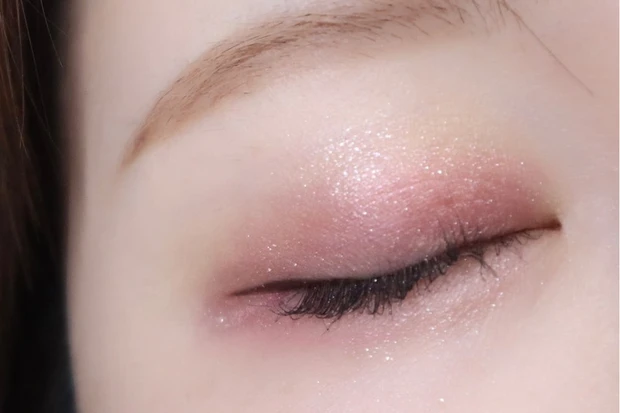 エトヴォス ミネラルクラッシィシャドー カームピンク ブルべ夏