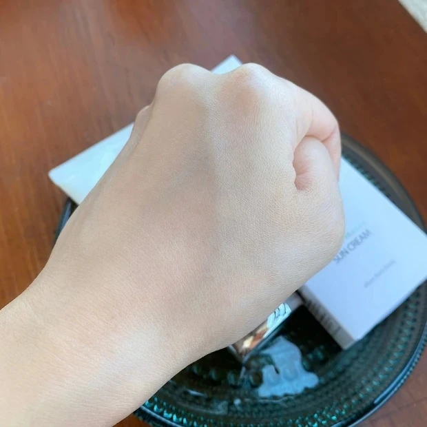 ダルバ ウォータフル マイルド サンクリームの口コミ