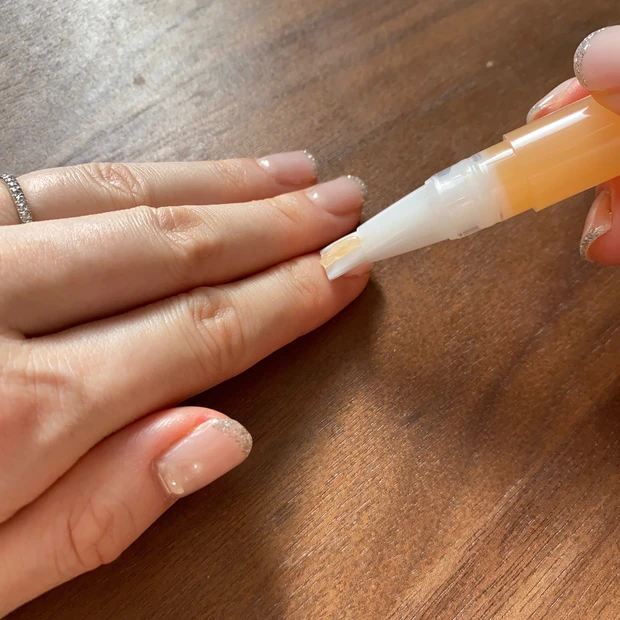 ネイルケアオイル2