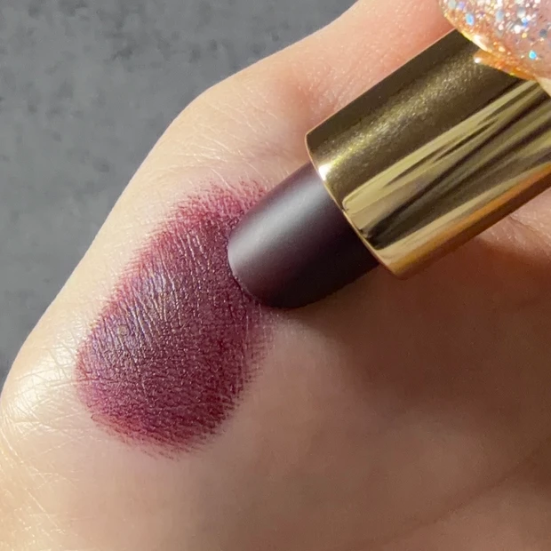 ルージュ アリュール ヴェルヴェット 387 アリュールヴェルヴェット 限定色 手元スウォッチ