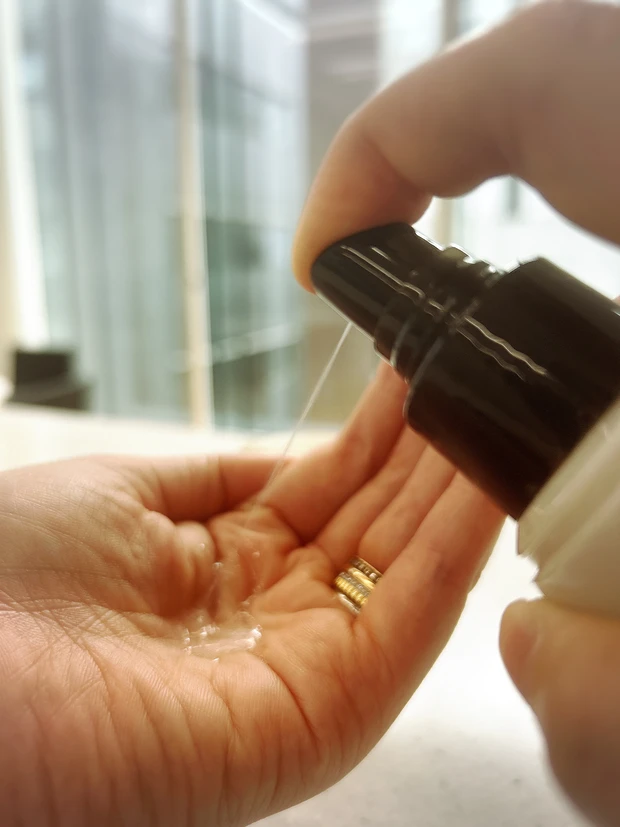 テクスチャー　SUMIDAY ニュアンスメイキング&ベーススプレー