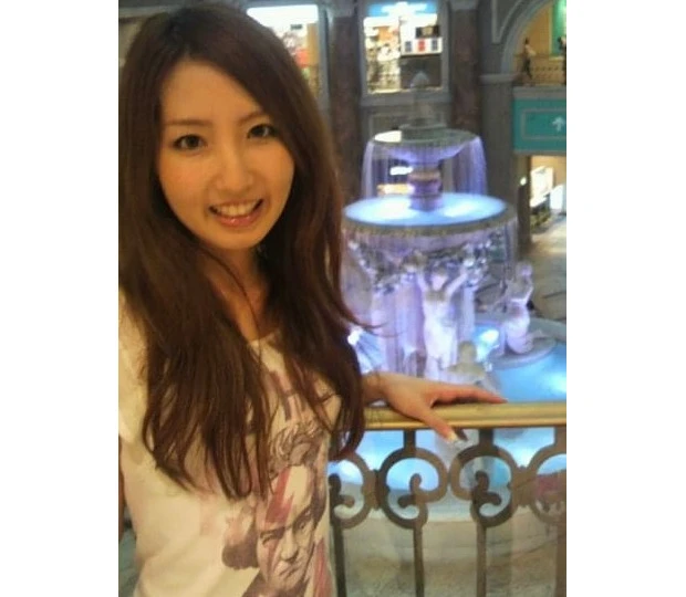 【垢抜け】さりげなく目力アップ！30代〜におすすめなアイメイクが格上げする脇役コスメを2つ紹介。_2_1