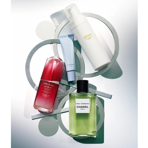 家族やパートナーとシェアできる、最旬の「シンプルコスメ」4選!