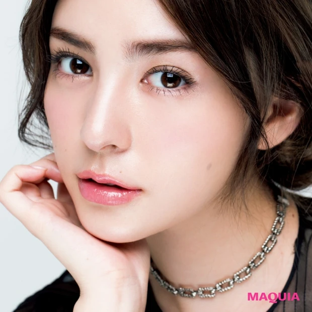 短めまつ毛をぐいーっと長く！バーバリーの新作マスカラでかなえます