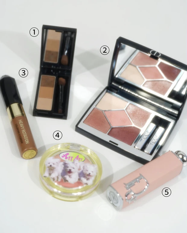 使用コスメ一覧