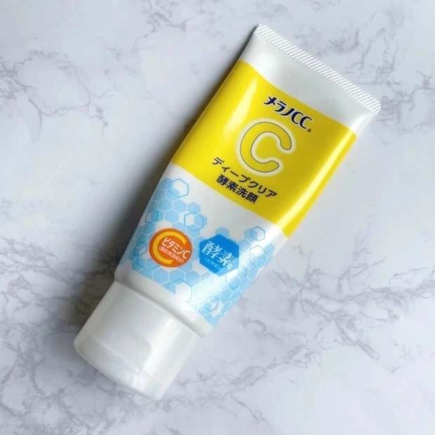 【2位】《メラノCC》入手困難!? 大人気の「ディープクリア酵素洗顔」は買う価値あり?