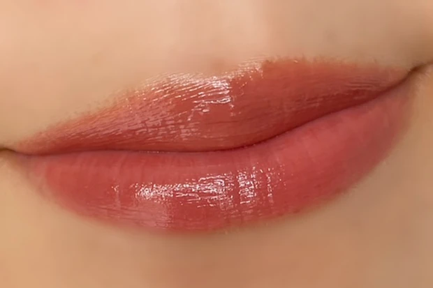 アールエムケー 落ちないリップ 色持ち検証