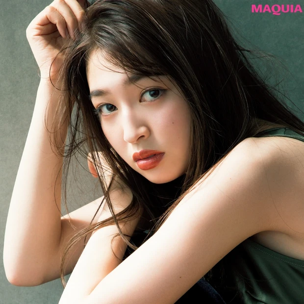 犬木愛さんのMYベストコスメは？ 2017年下半期の本命リップでつくる“…