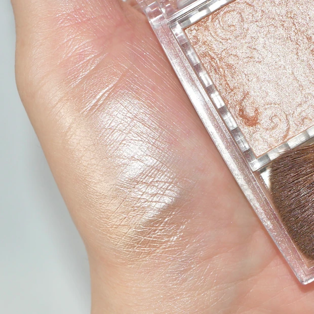 セザンヌ パールグロウハイライト 02 ロゼベージュ 全色レビュー