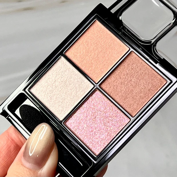 KATE　ケイト　ポッピングシルエットシャドウ　限定色　EX-5「コットンピンクポップ」　スウォッチ