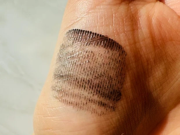 キャンメイク メタルックマスカラ［V01］ブラック