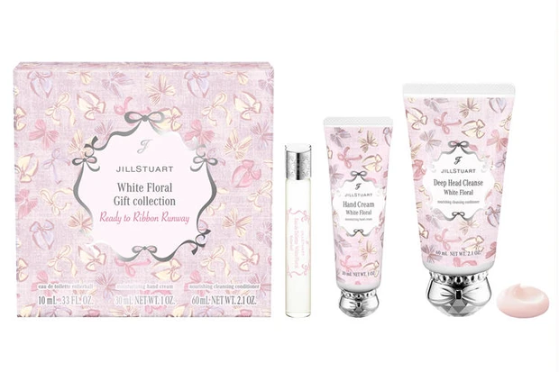 ジルスチュアート　ホワイトフローラル　ギフトコレクション　レディートゥリボンランウェイ 