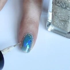 100均＆プチプラコスメで簡単♡セルフでできるマーメイドネイル！_5_2