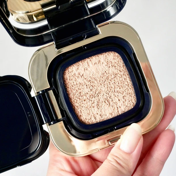 clé de peau BEAUTÉ(クレ・ド・ポー ボーテ)タンクッションエクラ ルミヌ