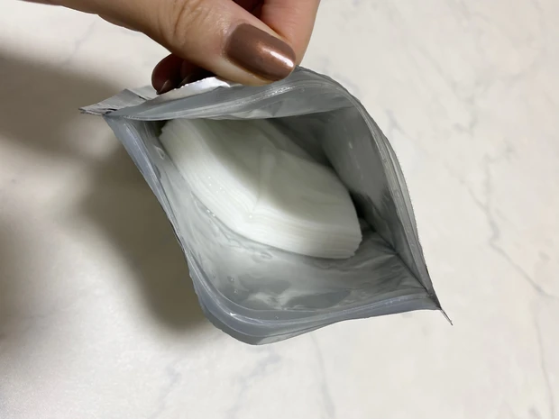 22歳の皮脂を再現？！目指せゆるがない肌！毎日のケアにオススメ【ルルルンプレシャス GREEN】_2_1