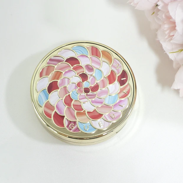 GUERLAIN(ゲラン) メテオリット コンパクト 01 トランスルーセント
