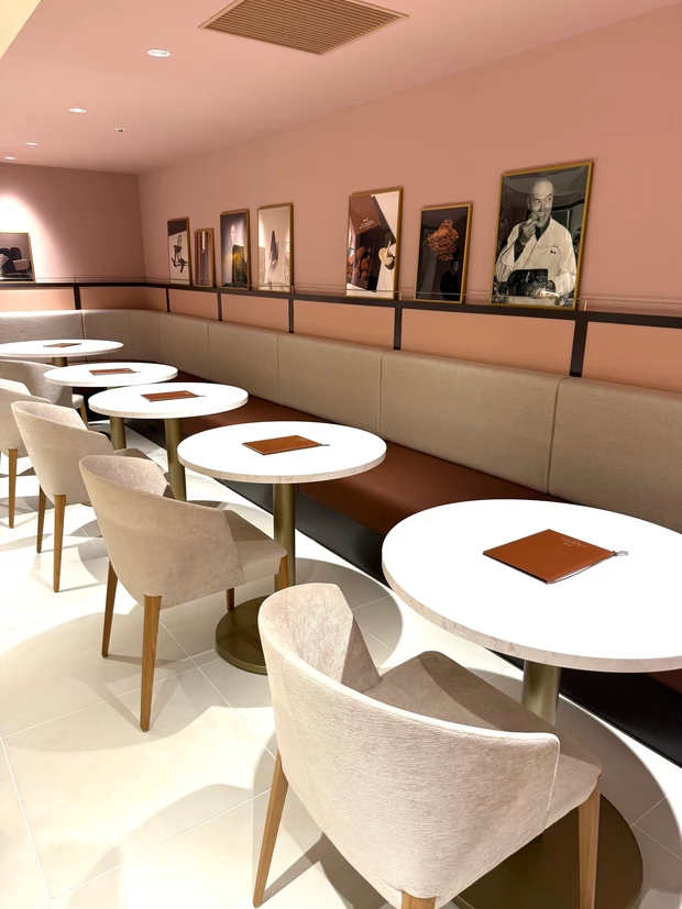 ラ・メゾン・デュ・ショコラ西武池袋 サロン