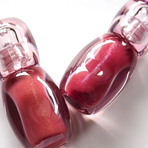 「デイジードール ジュエリー シロップ グロス」ののラメ