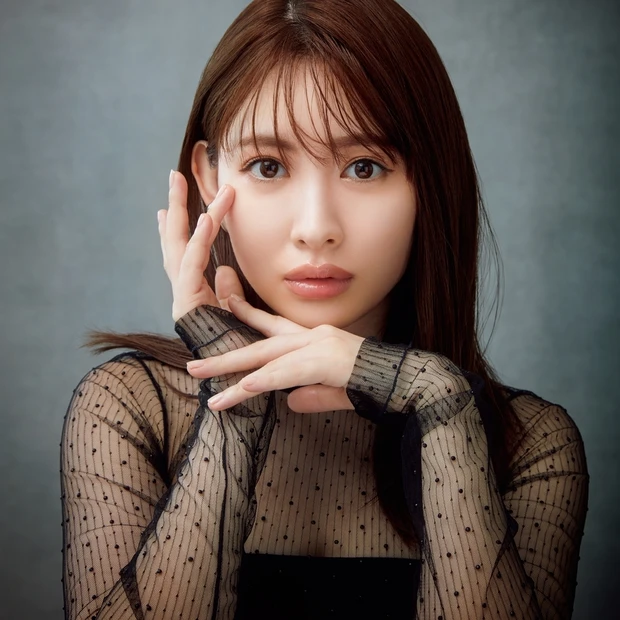 2022年こじはる的ベストコスメ。今季夢中になった3つのアイテムを発表！