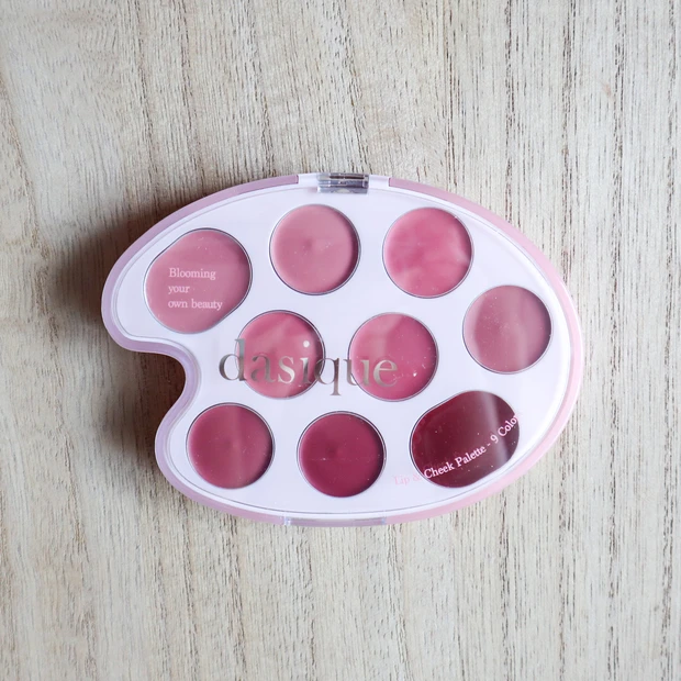 【おすすめコスメ】デイジークの新作はリップパレット💖ブルベ冬おすすめカラーペインティングコレクションをスウォッチ！_3