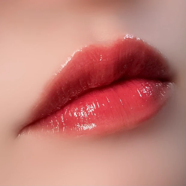 マキアージュ 新作 リップ リップグロウボム RD415 いちじくボム