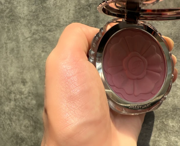 ジルスチュアート パステルペタル ブラッシュ(04)