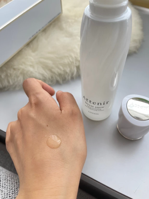 美白とシワ改善どちらも欲張って良し、大人女性に使って欲しいスキンケアライン「ドレススノー」_4_2