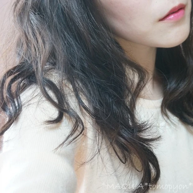 黒髪×デジタルパーマで春の”ゆるウェーブ”ヘア♪前髪にもパーマがおすすめ！