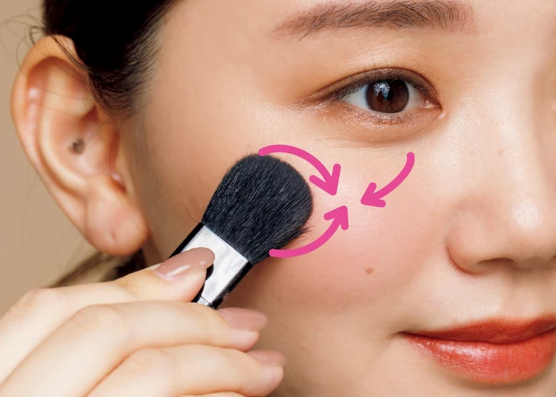 paku☆chan 小顔に見せたいときにおすすめのメイク やり方