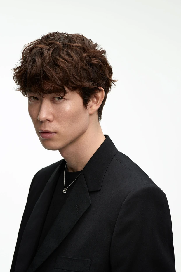 シャネルのアンバサダーに宮沢氷魚さんが就任! _2