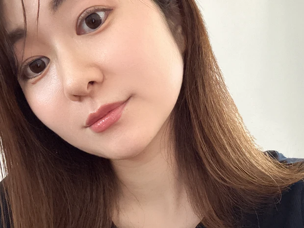 セザンヌ リップカラーシールド 06 ロゼベージュのメイク