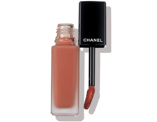 落ちないリップ シャネル ルージュ アリュール リクィッド ヴェルヴェット 202
