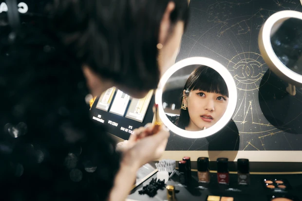 シャネルの宇宙ステーションが登場！ ホリデー コレクションの世界観を体感できる、期間限定の特別イベントが開催中_9_2