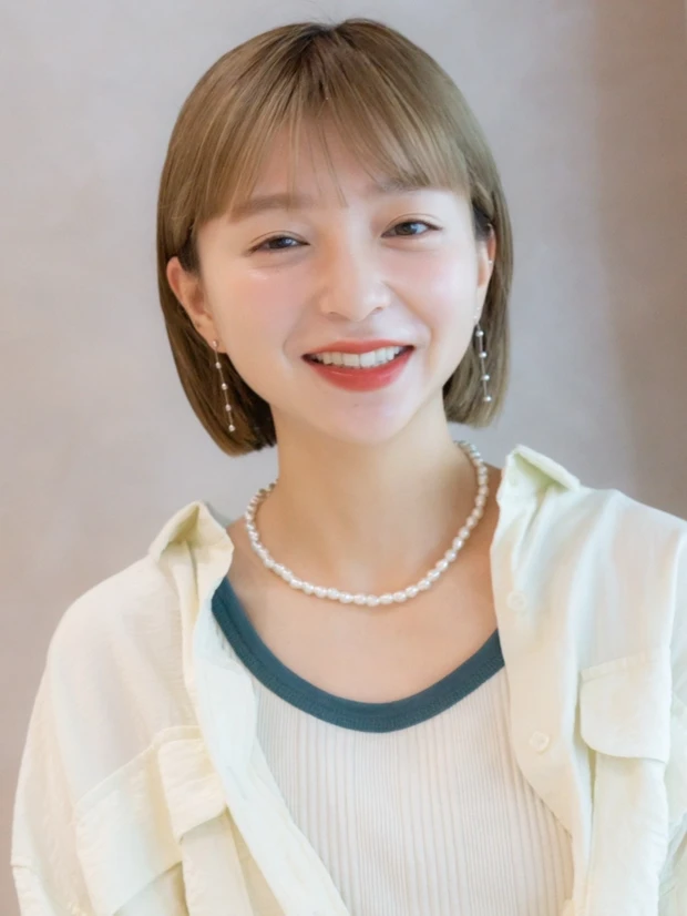 ヘアカタログ　ボブ　ボブヘア　前髪あり　スタイリング