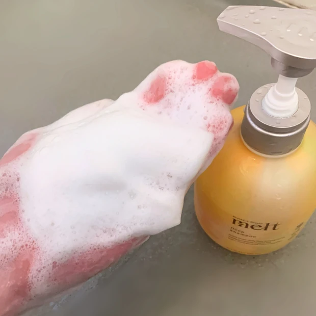 melt（メルト）ディープ シャンプー