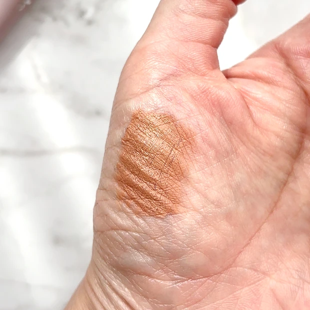 mude インスパイアスキニーブロウカラ のB05 ハニーデューのスウォッチ