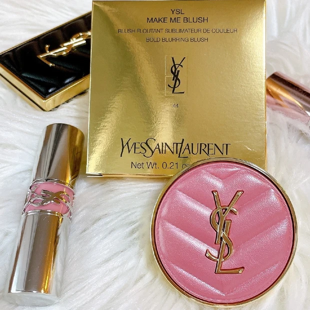 【YSL メイクミーブラッシュ パウダー 】すでにベスコスの予感！元旦発売のサンローランのチークが可愛い♡