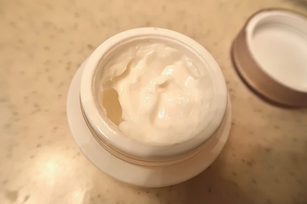 【理想の白百合のように可憐で美しく透明感のある肌へ】リスビュースキンケアシリーズ_12_1